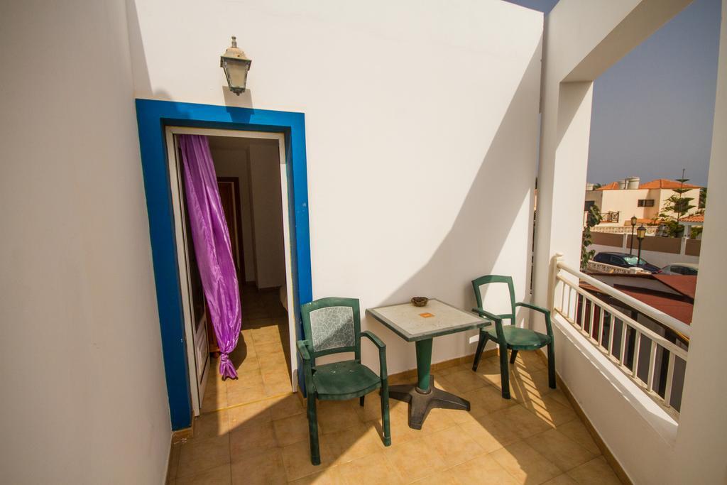 Surfhouse Hotel Corralejo Exterior photo