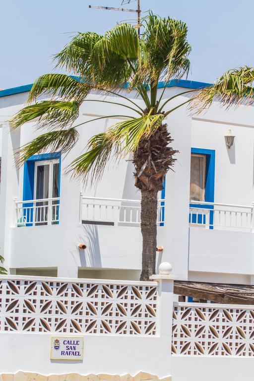 Surfhouse Hotel Corralejo Exterior photo